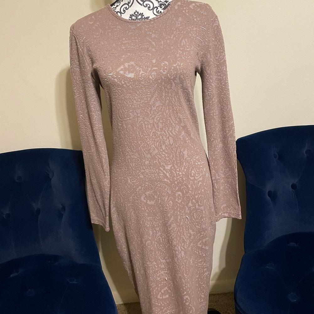 Chelsea & violet tan dress